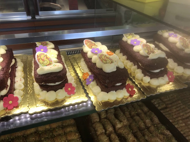 Opinii despre ΑΡΤΟΠΟΙΕΙΟ ΔΑΜΑΣΕΣ în Παλαιά Φώκαια - Γαστρονομία και φιλοξενία