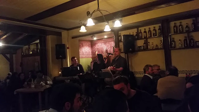 Opinii despre ΛΑΔΟΚΟΛΛΑ Παραδοσιακή Ψησταριά în Τεμπλόνι - Γαστρονομία και φιλοξενία