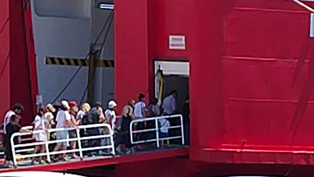 Opinii despre Azzuro Cafe în Τήνος - Γαστρονομία και φιλοξενία