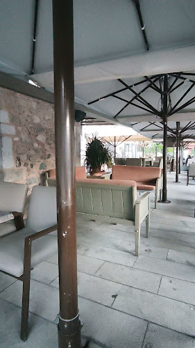 Comentarii opinii despre Καφέ-μπαρ "Δίπορτο"