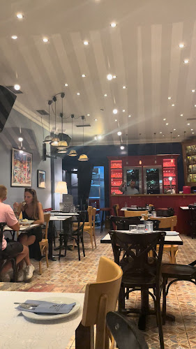 Εμμανουήλ Μπενάκη 34, Αθήνα 106 78