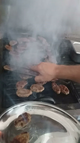Comentarii opinii despre Gyros Grill Sapes