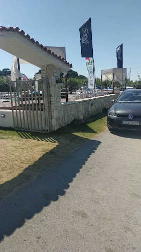 iFratteli - Άγιοι Απόστολοι