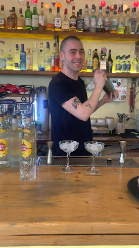 Αρbarοριζα - Γαστρονομία και φιλοξενία