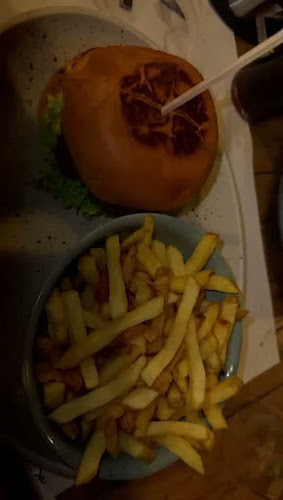 Opinii despre Juicy Grill Athens în Χολαργός - Γαστρονομία και φιλοξενία