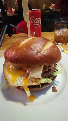 Monster Burgers & Beers