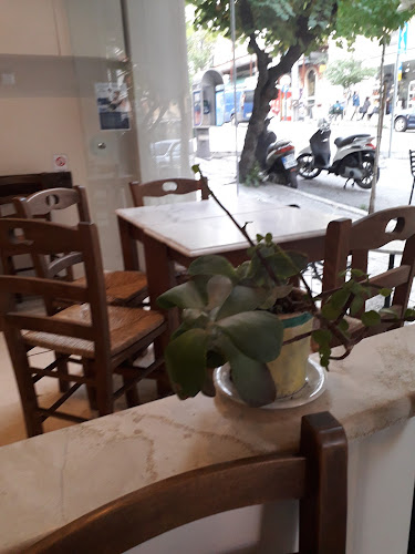 Opinii despre Καφενειο λευκιμμη 1966 în Κέρκυρα - Γαστρονομία και φιλοξενία