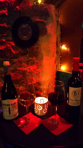 Opinii despre Κλεψύδρα Jazz Rock Bar în Τρίκαλα - Γαστρονομία και φιλοξενία