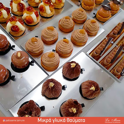 Opinii despre Ζαχαροπλαστείο La Mure în Βάρη - Γαστρονομία και φιλοξενία