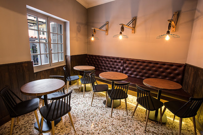 Comentarii opinii despre Doc All Day Garden Bar