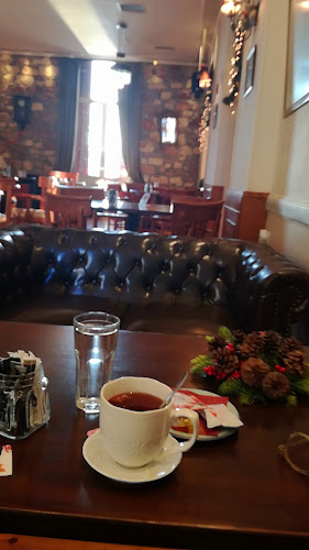 Opinii despre Istiaia café & bistro în Λουτρά Αιδηψού - Γαστρονομία και φιλοξενία