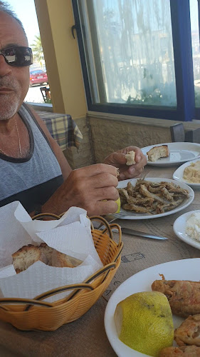 Opinii despre Κυανή Ακτή Ταβέρνα (1957) - Nικόλαος Βλαμάκης în Καλύβες - Γαστρονομία και φιλοξενία