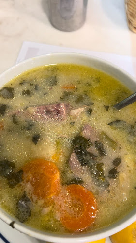 Opinii despre TSAROUCHAS Restaurant în Θεσσαλονίκη - Γαστρονομία και φιλοξενία