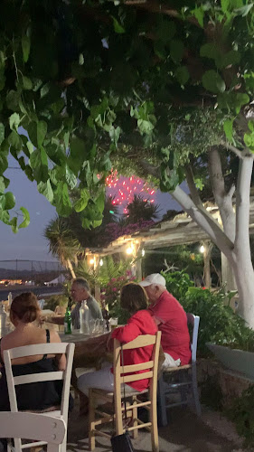 Opinii despre Taverna Agios Onoufrios în Κουνουπιδιανά - Γαστρονομία και φιλοξενία