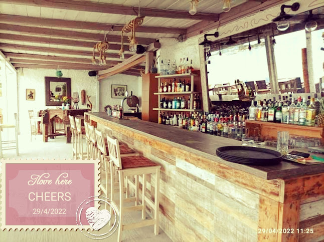 Cheers Beach Bar