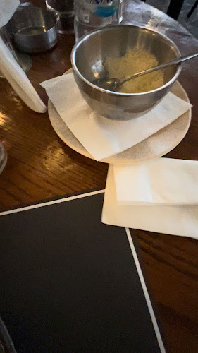 Abona Kamena Vourla - Γαστρονομία και φιλοξενία