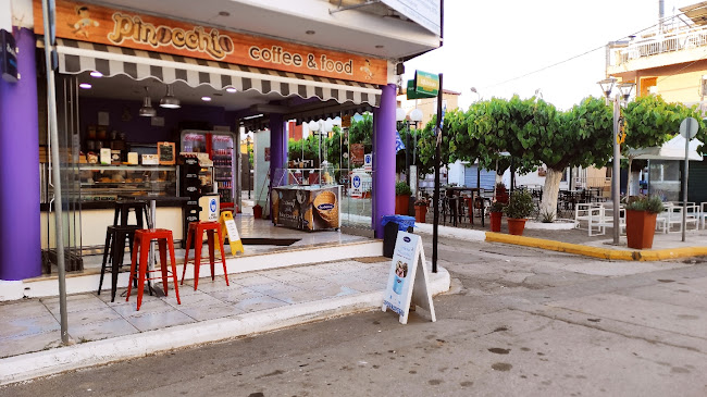 Pinocchio coffe and food