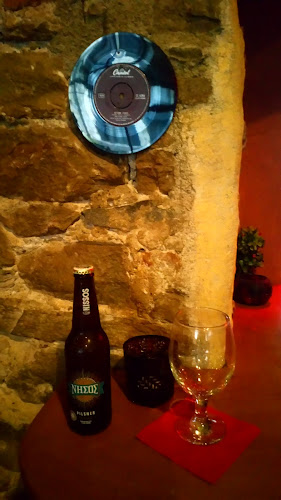 Opinii despre Κλεψύδρα Jazz Rock Bar în Τρίκαλα - Γαστρονομία και φιλοξενία