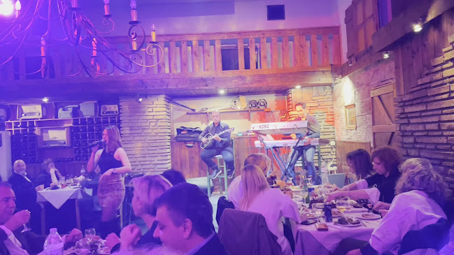 Opinii despre Μουσικη Γωνια în Αιδηψός - Γαστρονομία και φιλοξενία