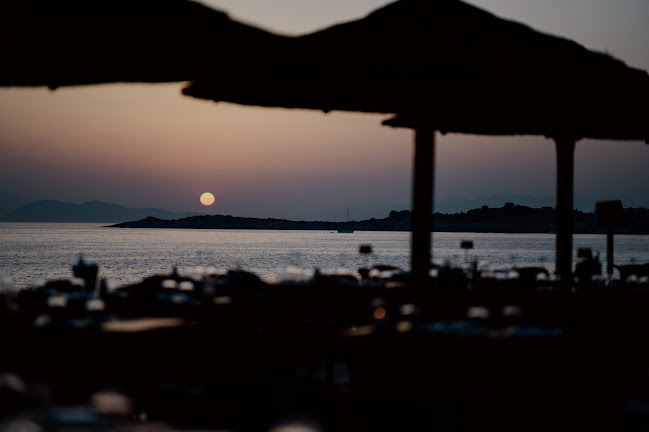 Λεωφ. Κωνσταντίνου Καραμανλή 12, Βούλα 166 73