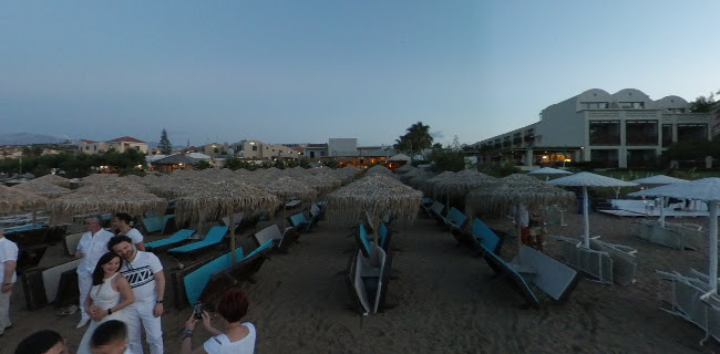 Almira Beach Bar Restaurant Chania - Γαστρονομία και φιλοξενία