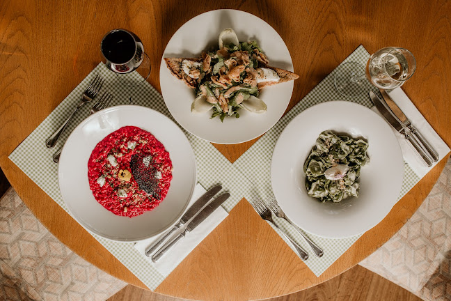 Opinii despre Piu Verde în Παπάγου - Γαστρονομία και φιλοξενία