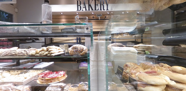 Opinii despre Ρουμελιώτης Αρτοποιείον Ζαχαροπλαστείον în Αθήνα - Γαστρονομία και φιλοξενία