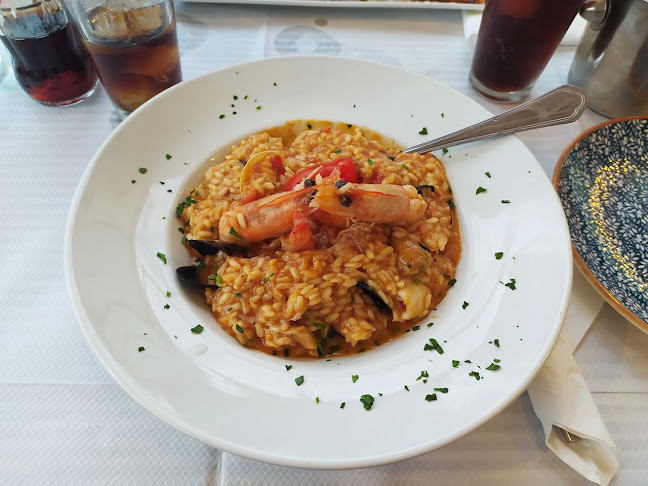 Opinii despre Oceans Seafood Restaurant în Βασιλικη - Γαστρονομία και φιλοξενία