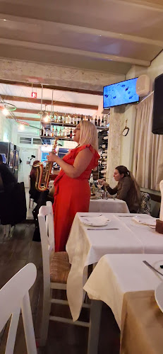 Tsaperdona pizza pasta - Ιαλυσός