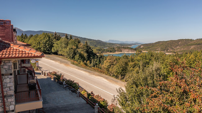 Comentarii opinii despre Ξενώνας Μούχα