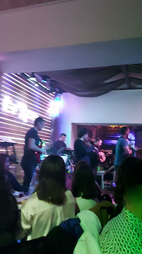 Opinii despre Εις Υγείαν în Πειραιάς - Γαστρονομία και φιλοξενία