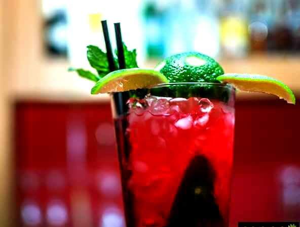 Cheers Beach Bar - Γαστρονομία και φιλοξενία