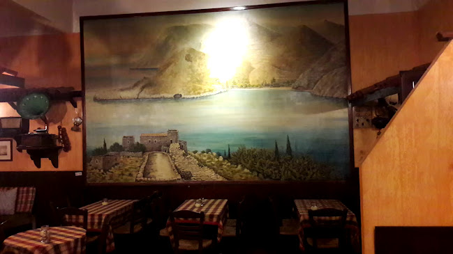 Πόρτο Κάγιο Παραδοσιακή Μανιάτικη Κουζίνα