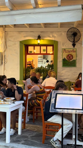 Pizzarella - Γαστρονομία και φιλοξενία