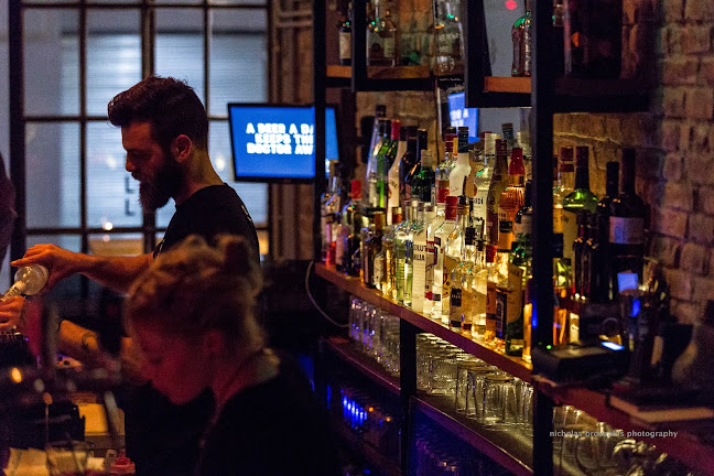 Perro Negro Boozer Cocktails Rhodes - Γαστρονομία και φιλοξενία