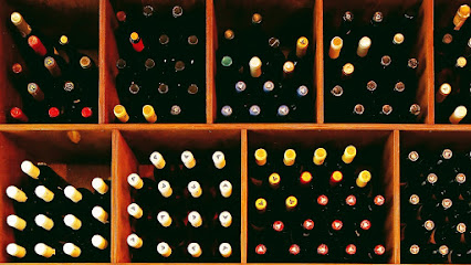 OINOHOROS Wine Bar & Shop