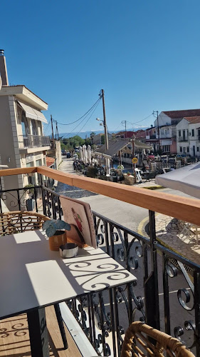 LA VERANDA - Λευκίμμη