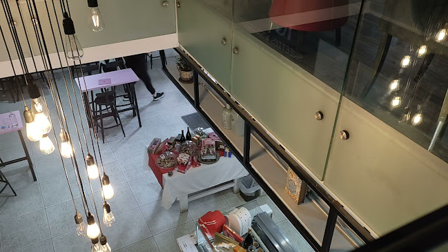 Opinii despre 13 Sweeties and Salties în Χανιά - Γαστρονομία και φιλοξενία