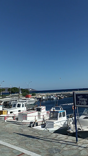 Κάβο Ντόρο - Γαστρονομία και φιλοξενία