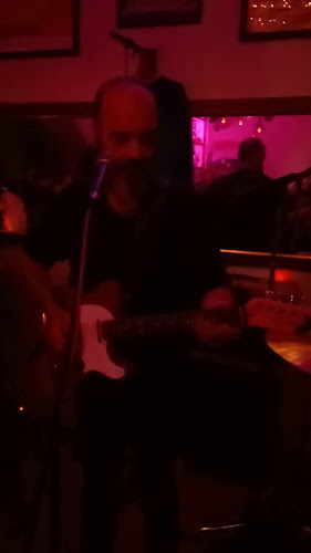 Comentarii opinii despre Figaro Bar