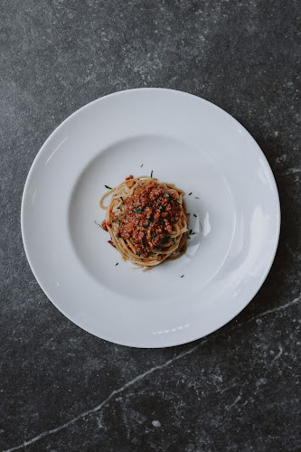 Popolo - Γαστρονομία και φιλοξενία