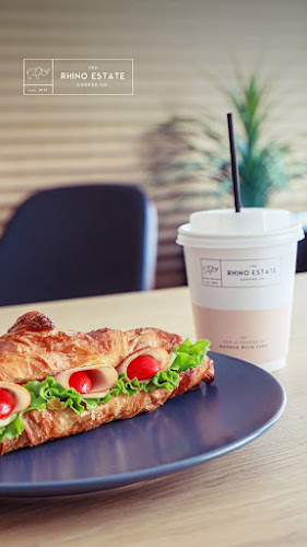 Opinii despre Rhino Estate Coffee Co. Χρύσα în Χρύσα - Γαστρονομία και φιλοξενία