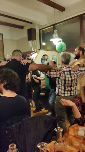 Opinii despre Πόρτο Κάγιο Παραδοσιακή Μανιάτικη Κουζίνα în Αίγιο - Γαστρονομία και φιλοξενία