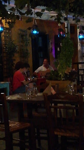 Opinii despre Μεζεδοπωλείο Η Παλιά Αθήνα în Αθήνα - Γαστρονομία και φιλοξενία