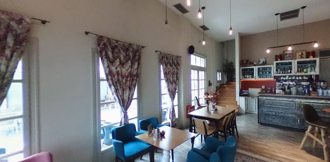 Antika Coffee Drink & Food - Ιωάννινα