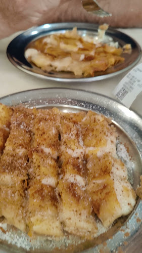 Opinii despre Μπουγάτσα Χανίων în Χανιά - Γαστρονομία και φιλοξενία