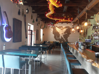 Resalto Cafe, Bar, Μεζεδοκατάσταση