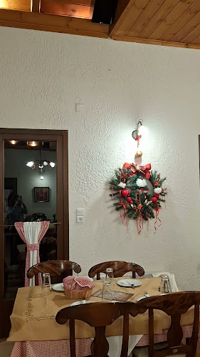 Μεσοστράτι-Εστιατόριο - Γαστρονομία και φιλοξενία