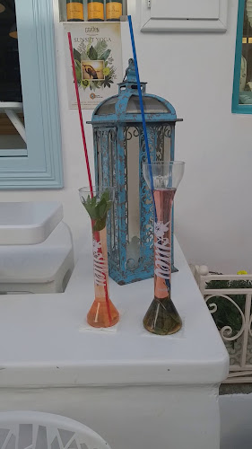 Alley Cocktail Bar - Μύκονος