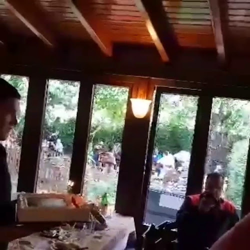 Opinii despre Ταβέρνα ΤΟ ΑΥΛΑΚΙ în Φήκη - Γαστρονομία και φιλοξενία